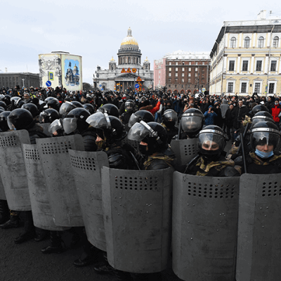 Russian Police Detain Thousands in Second Week of Navalny Protests