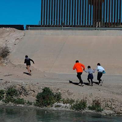 DHS Releases at Least 2K Border Crossers into U.S. In 10 Days