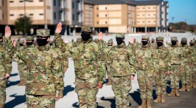 Space Force guardians take the oath of enlistment during their basic military training graduation ceremony, Dec. 10, 2020, at Joint Base San Antonio-Lackland, Texas. Credit: U.S. Air Force