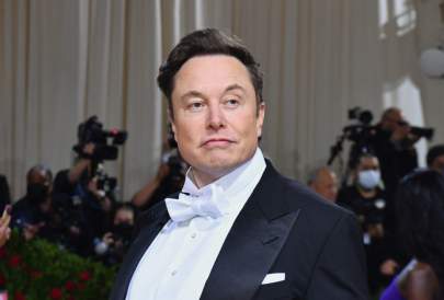 Elon Musk arrives for the 2022 Met Gala at the Metropolitan Museum of Art, in New York, on May 2, 2022. (Angela Weiss/AFP via Getty Images)