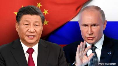 Chinese President Xi Jinping  and Russian President Vladimir Putin hold call amid Russian invasion of Ukraine. (Li Xueren/Xinhua via Getty Images)  |   Mikhail Svetlov/Getty Images)