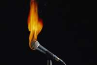 burning-microphone_picsource_fabiusmaximus