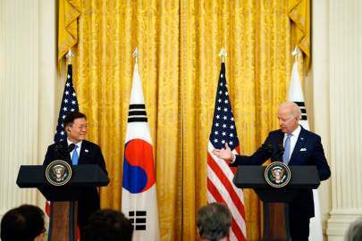 During Moon Jae-in’s visit to the White House in May, the U.S. and South Korea said the U.S. would remove final missile limits.  PHOTO: ERIN SCOTT/ZUMA PRESS